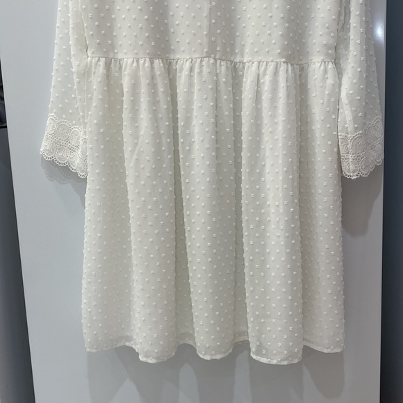 NWOT. I BLUES White dress with long sleeve embroidery Clip Dot Chiffon - Picture 13 of 16